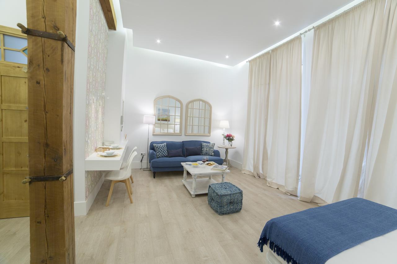 Gr Suites Boutique Catedral Malaga Bagian luar foto