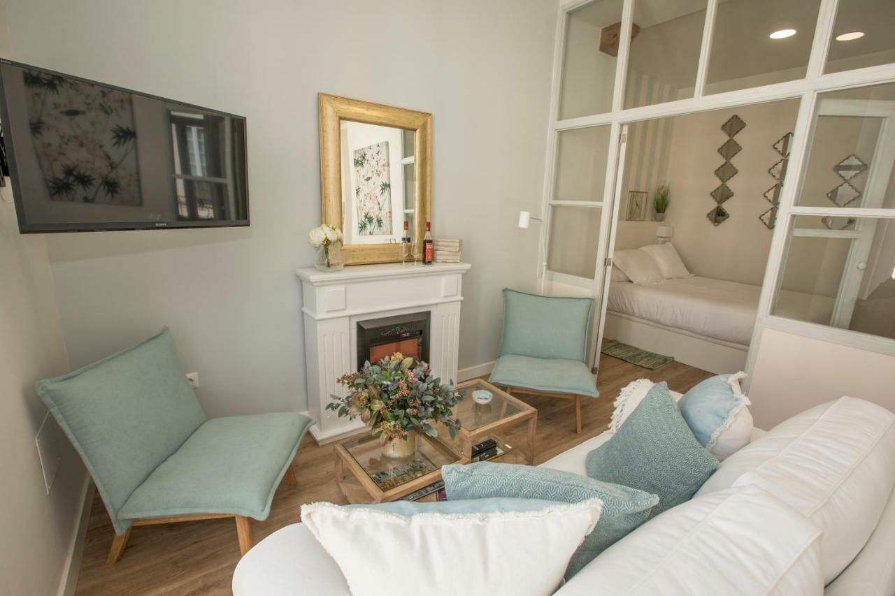 Gr Suites Boutique Catedral Malaga Bagian luar foto